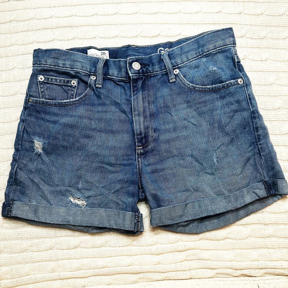 Gap Sexy Boyfriend Shorts sz 26 Medium Wash Denim Shorts